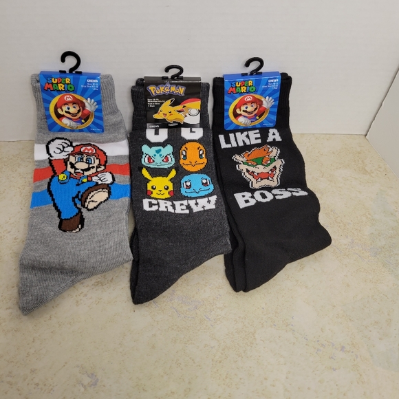 Super Mario and Pokemon, Like a Boss Socks 3×29 - Picture 1 of 5